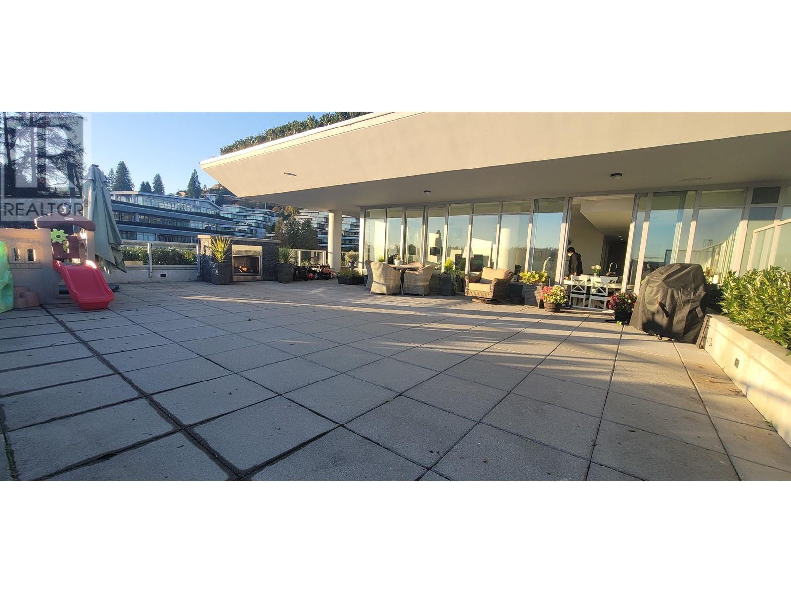 #604 788 Arthur Erickson Place, West Vancouver, British Columbia  V7T 1J1 - Photo 6 - R2826666