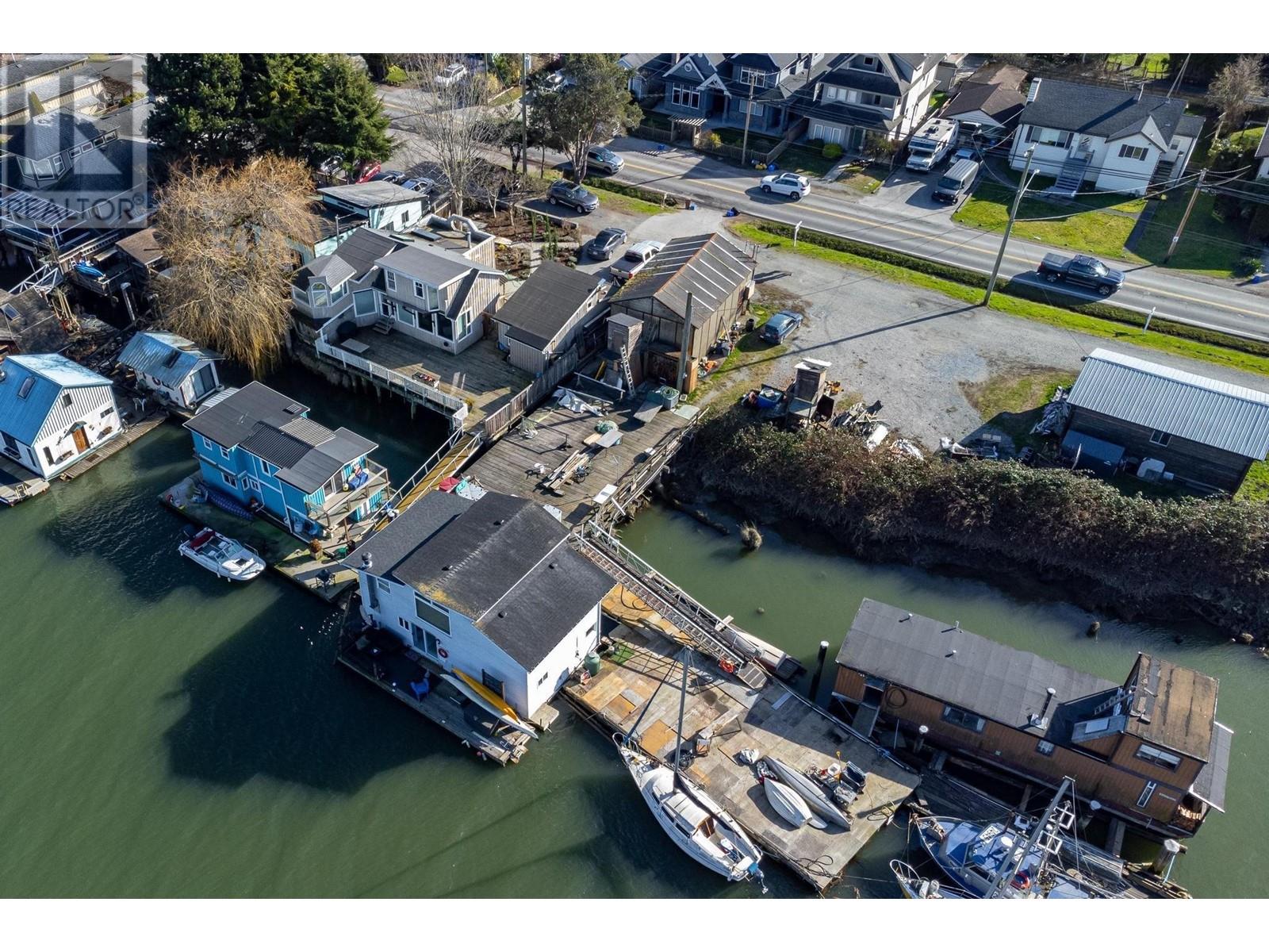 4515 W RIVER ROAD, delta, British Columbia
