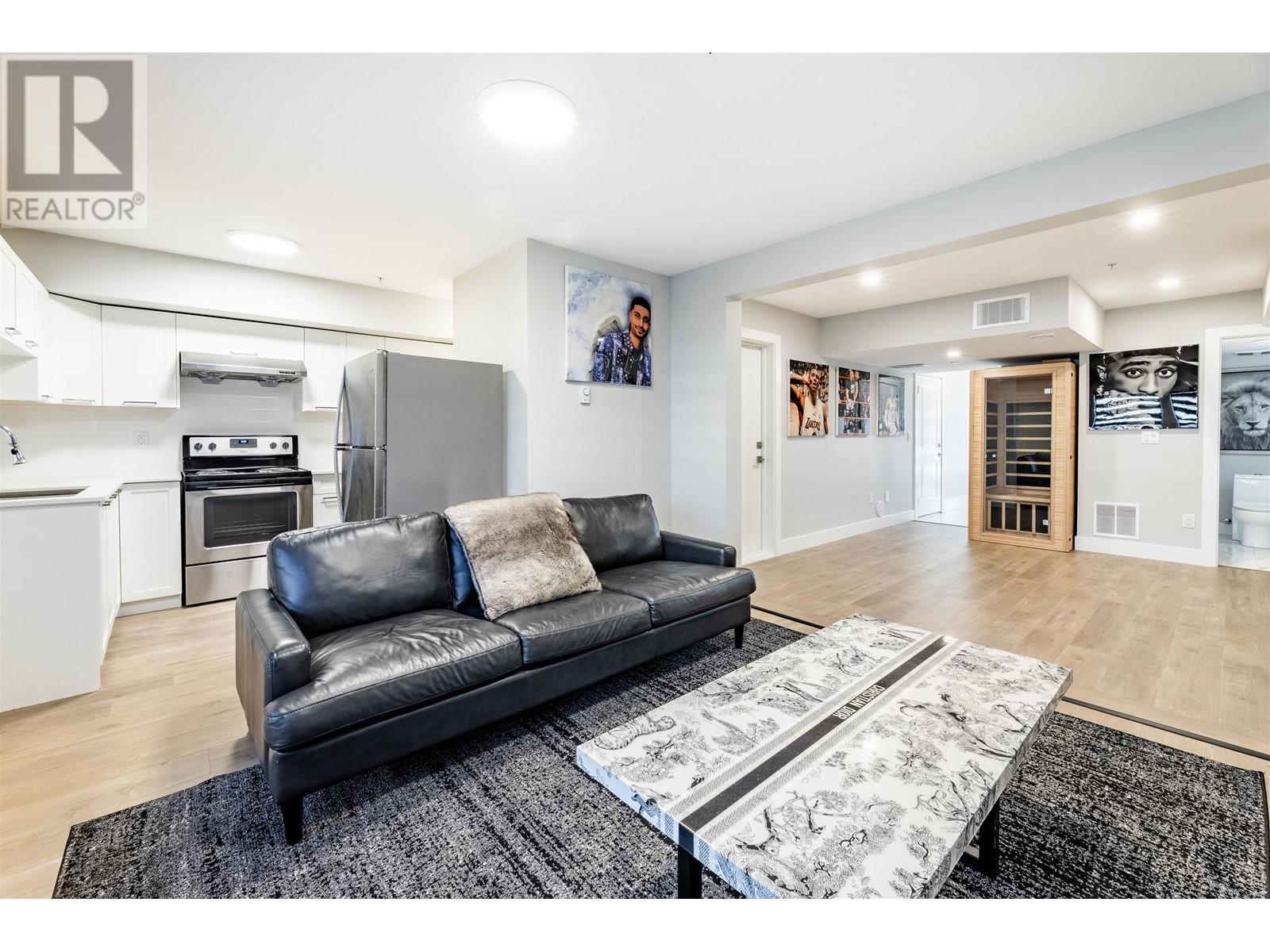 23065 117 Avenue, Maple Ridge, British Columbia  V2X 2K3 - Photo 9 - R2826379