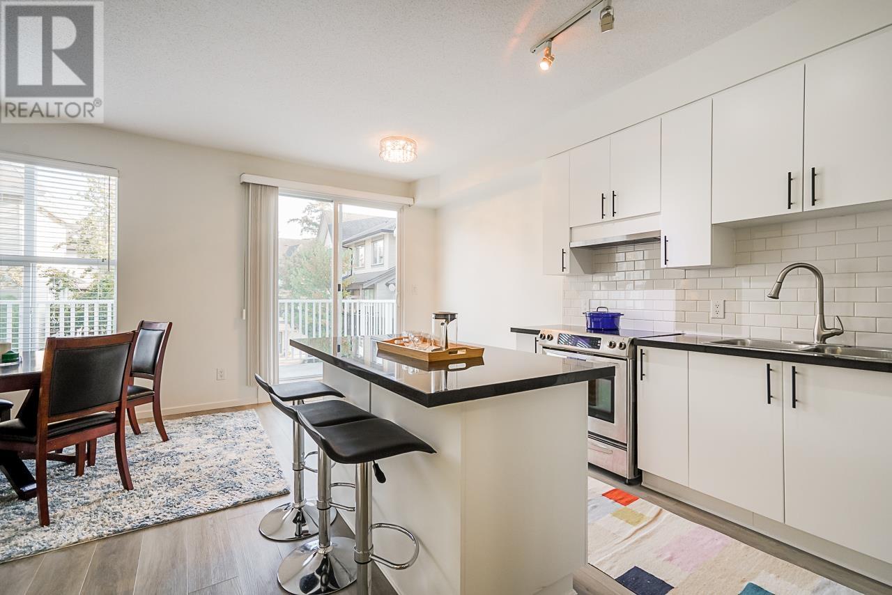 38 6736 Southpoint Drive, Burnaby, British Columbia  V3N 0A4 - Photo 7 - R2825097