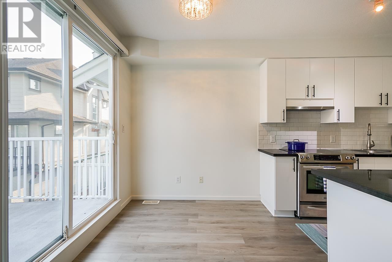 38 6736 Southpoint Drive, Burnaby, British Columbia  V3N 0A4 - Photo 11 - R2825097