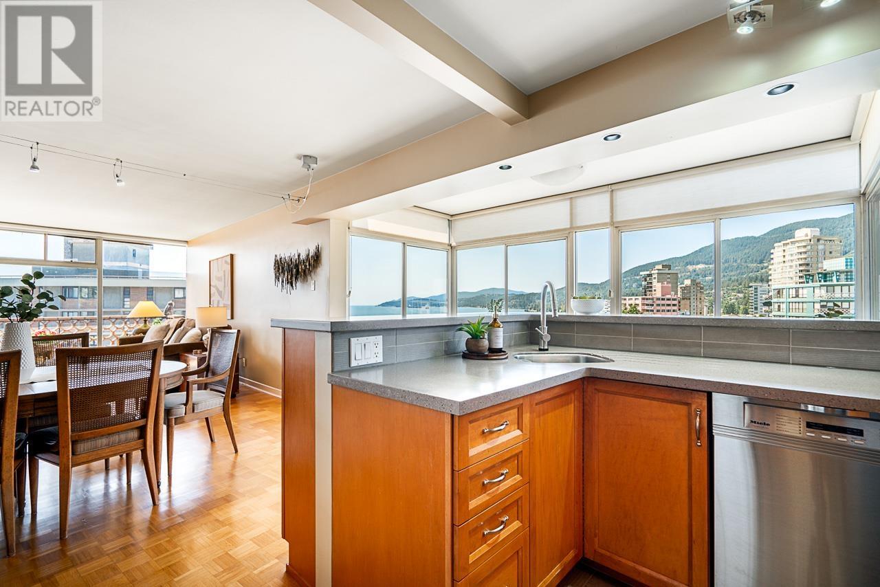 1005 2135 Argyle Avenue, West Vancouver, British Columbia  V7V 1A5 - Photo 11 - R2822606