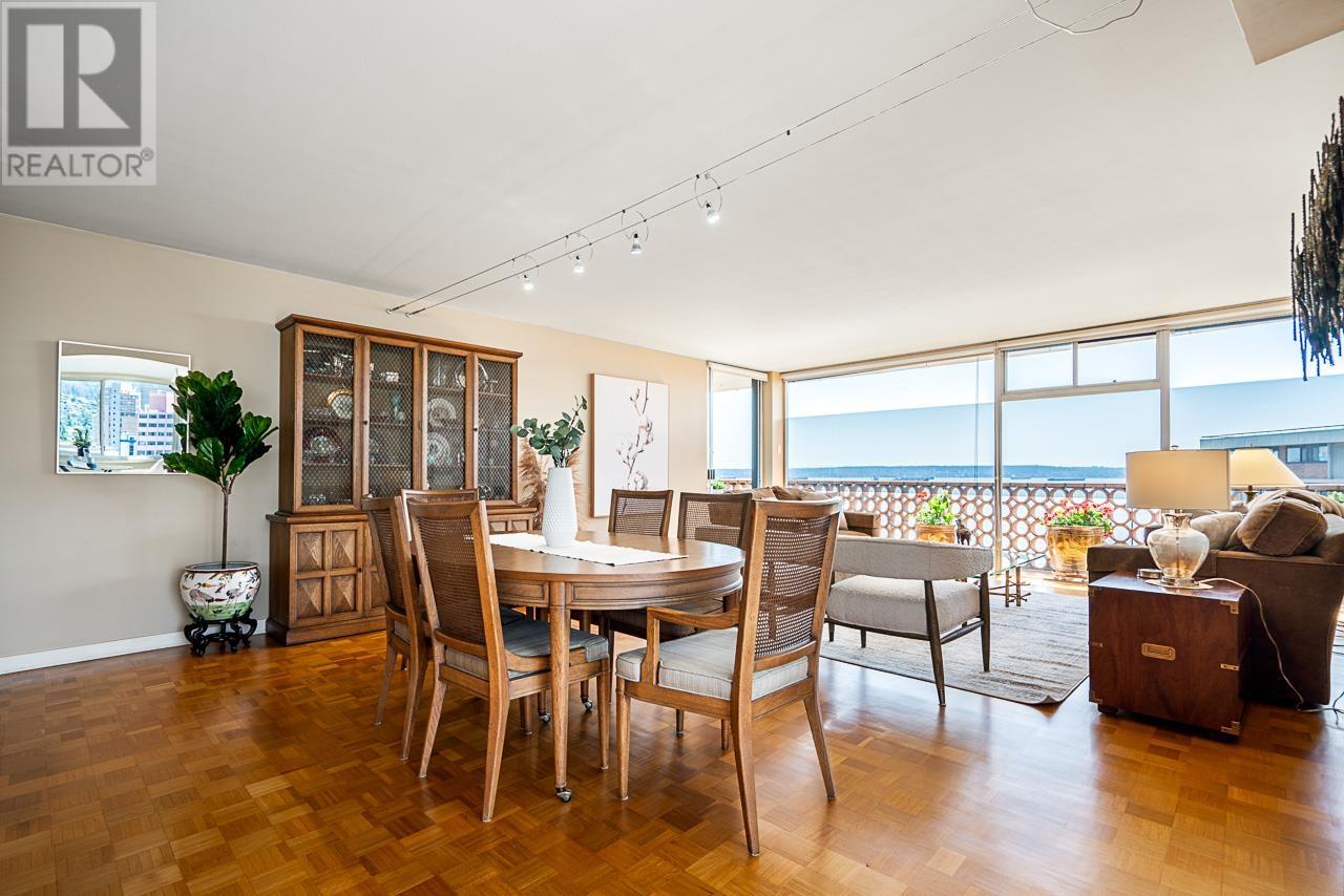 1005 2135 Argyle Avenue, West Vancouver, British Columbia  V7V 1A5 - Photo 5 - R2822606