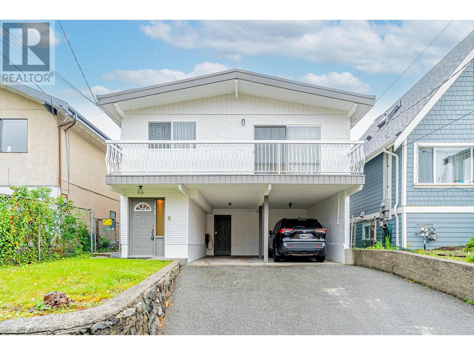 1966 E GEORGIA STREET, vancouver, British Columbia