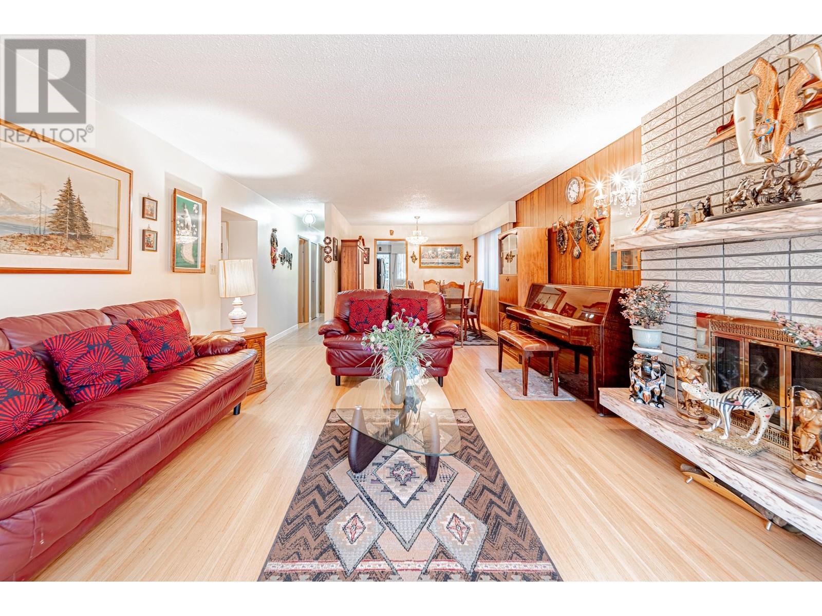 1966 E Georgia Street, Vancouver, British Columbia  V5L 2B8 - Photo 5 - R2825069