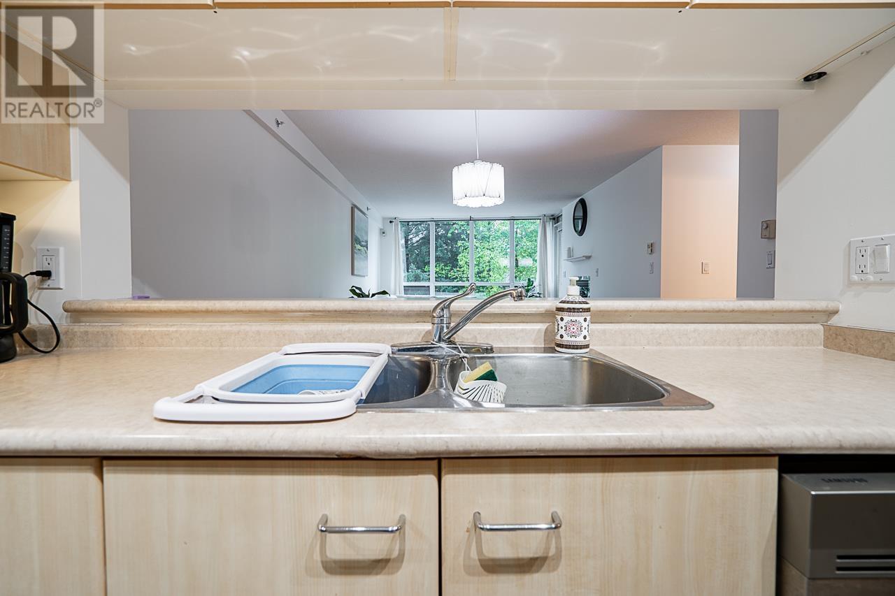 402 1148 Heffley Crescent, Coquitlam, British Columbia  V3B 8A6 - Photo 11 - R2825443