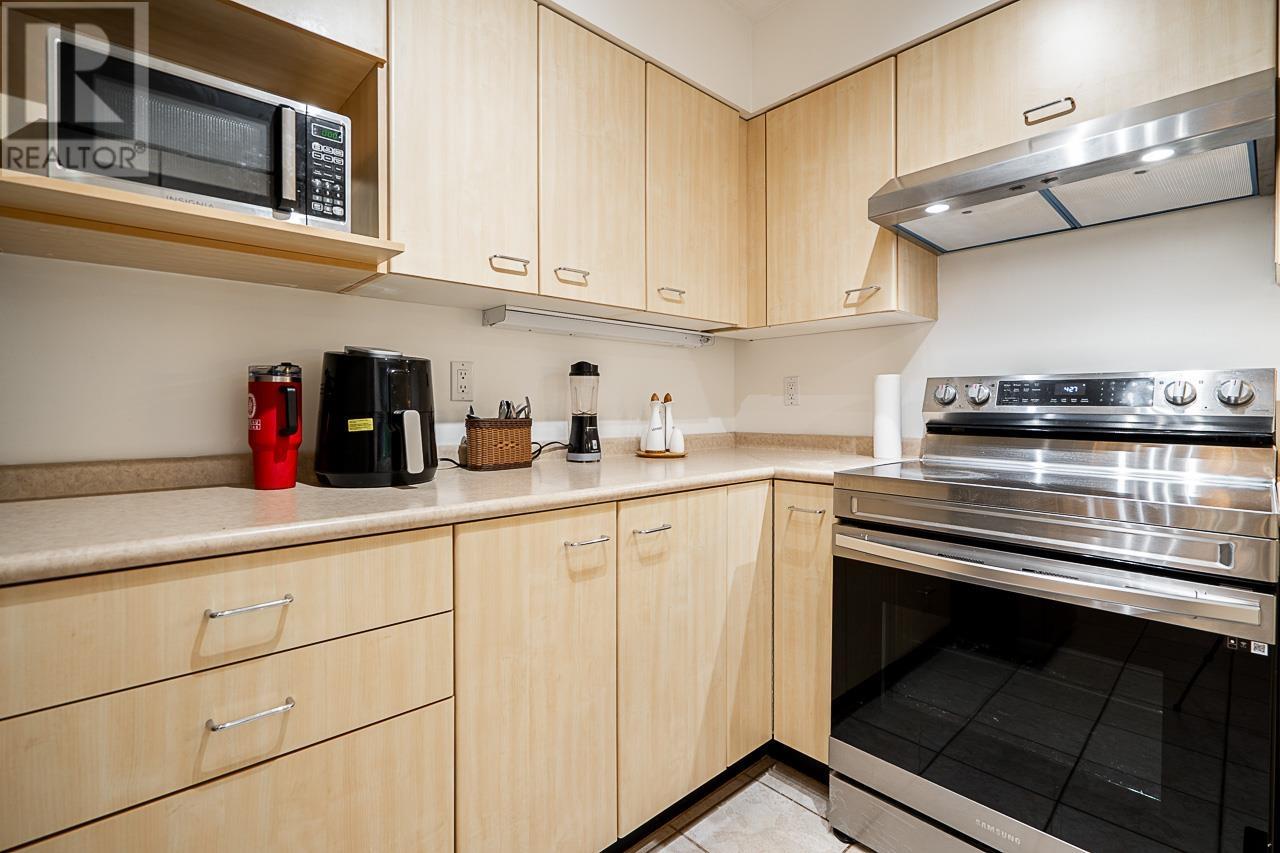 402 1148 Heffley Crescent, Coquitlam, British Columbia  V3B 8A6 - Photo 13 - R2825443