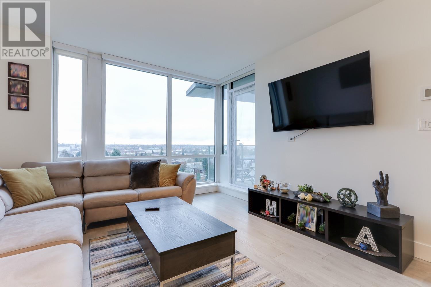 1105 1550 Fern Street, North Vancouver, British Columbia  V7J 0A9 - Photo 5 - R2826692