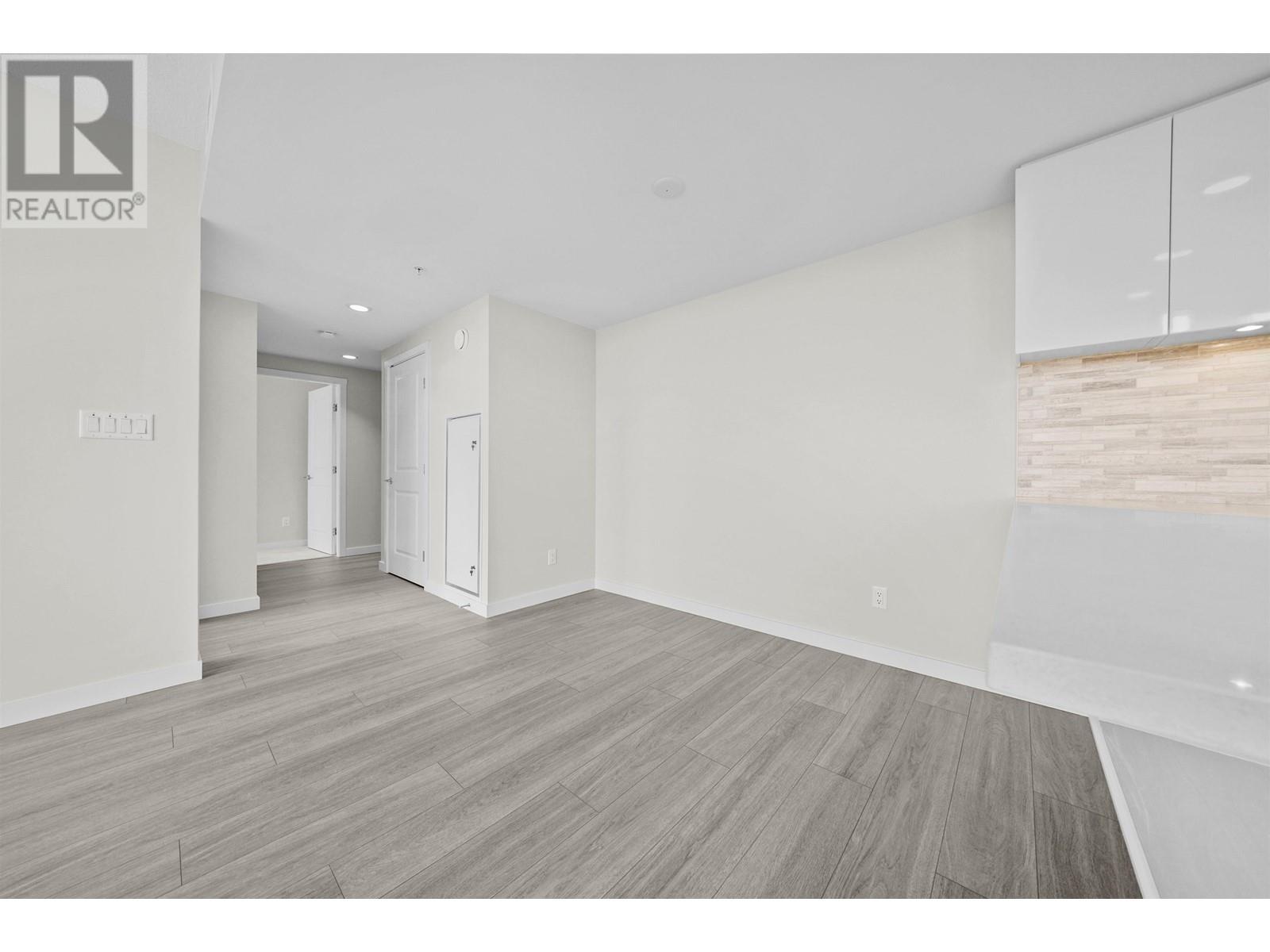 2303 1182 Westwood Street, Coquitlam, British Columbia  V3B 2P7 - Photo 18 - R2826701