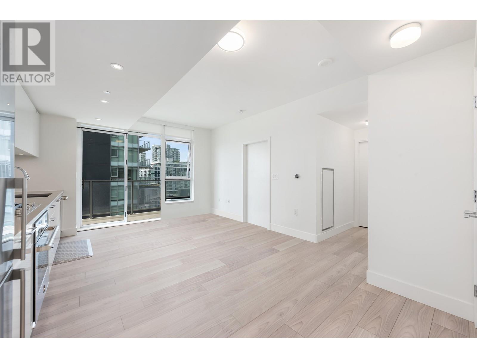 808 3581 E Kent Avenue North, Vancouver, British Columbia  V5S 0H6 - Photo 2 - R2826718