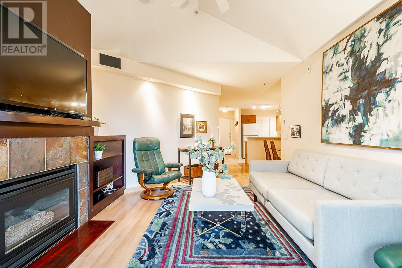 404 155 E 3rd Street, North Vancouver, British Columbia  V7L 1E5 - Photo 15 - R2826735
