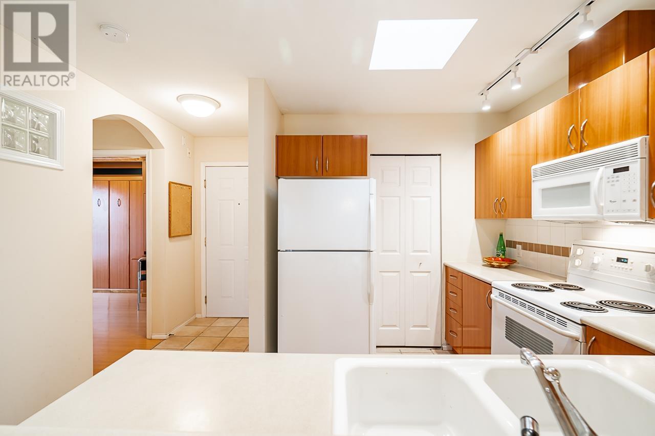 404 155 E 3rd Street, North Vancouver, British Columbia  V7L 1E5 - Photo 21 - R2826735
