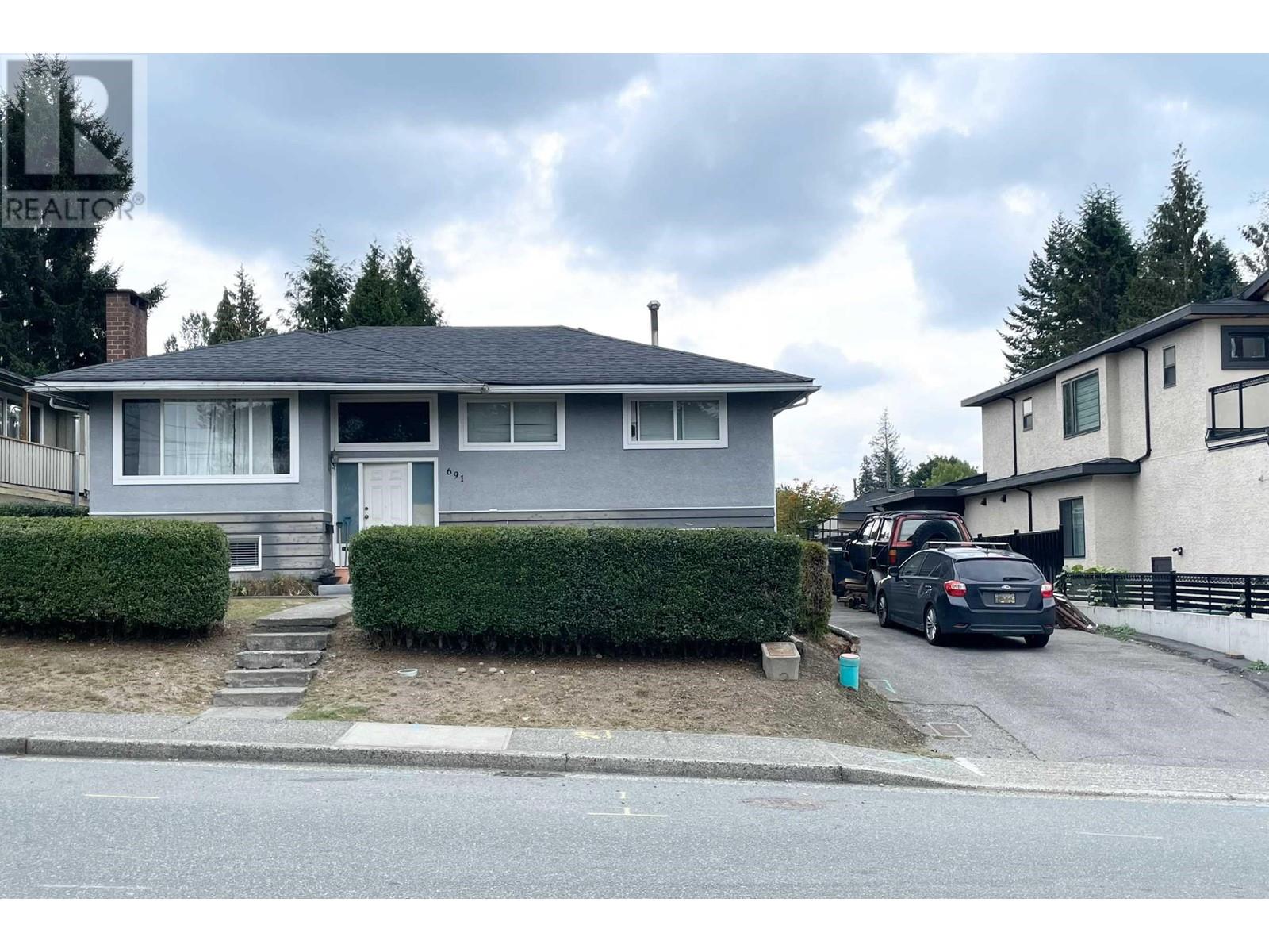 691 POIRIER STREET, coquitlam, British Columbia