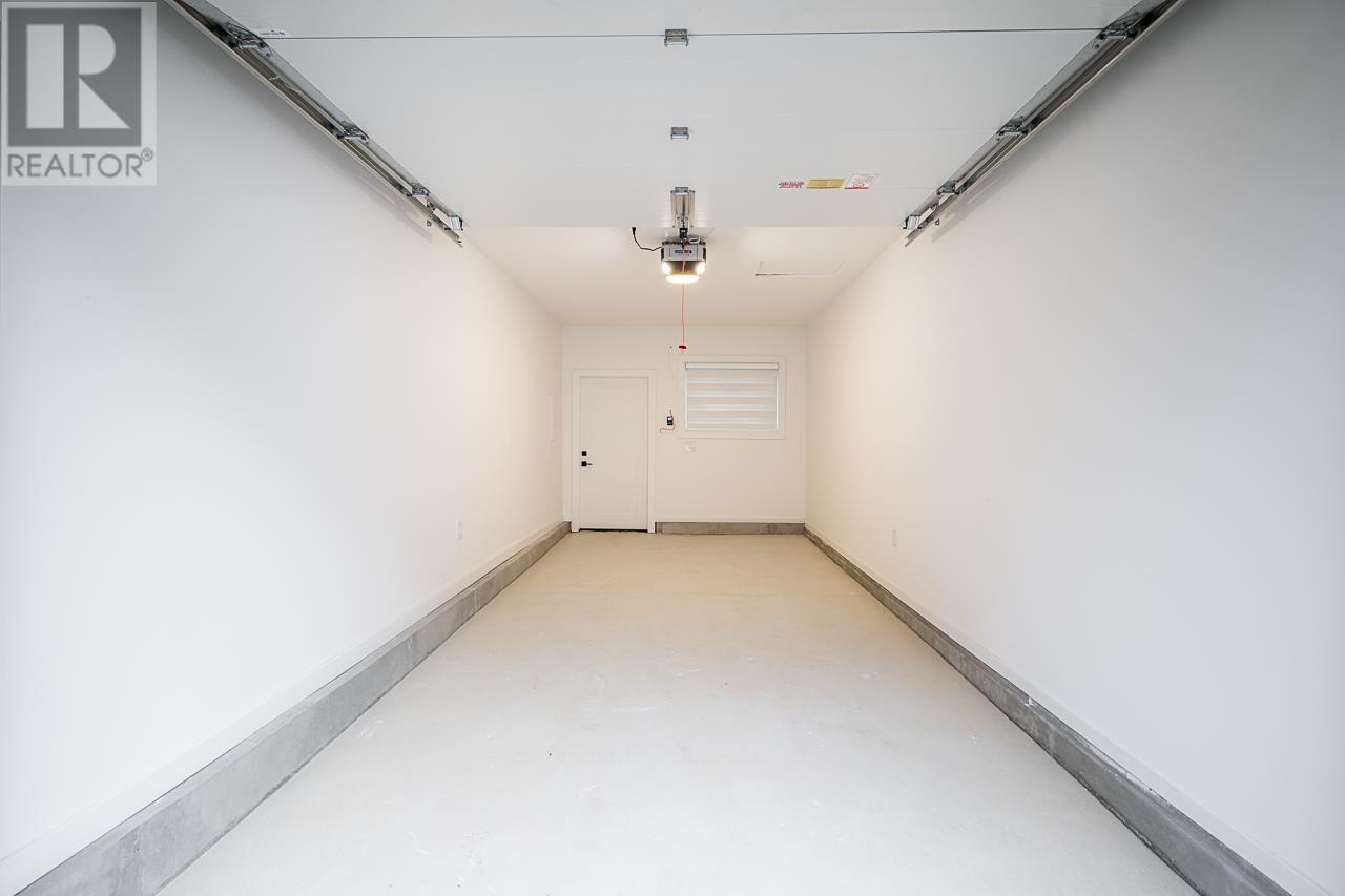 3041 School Avenue, Vancouver, British Columbia  V5R 5M6 - Photo 32 - R2826109