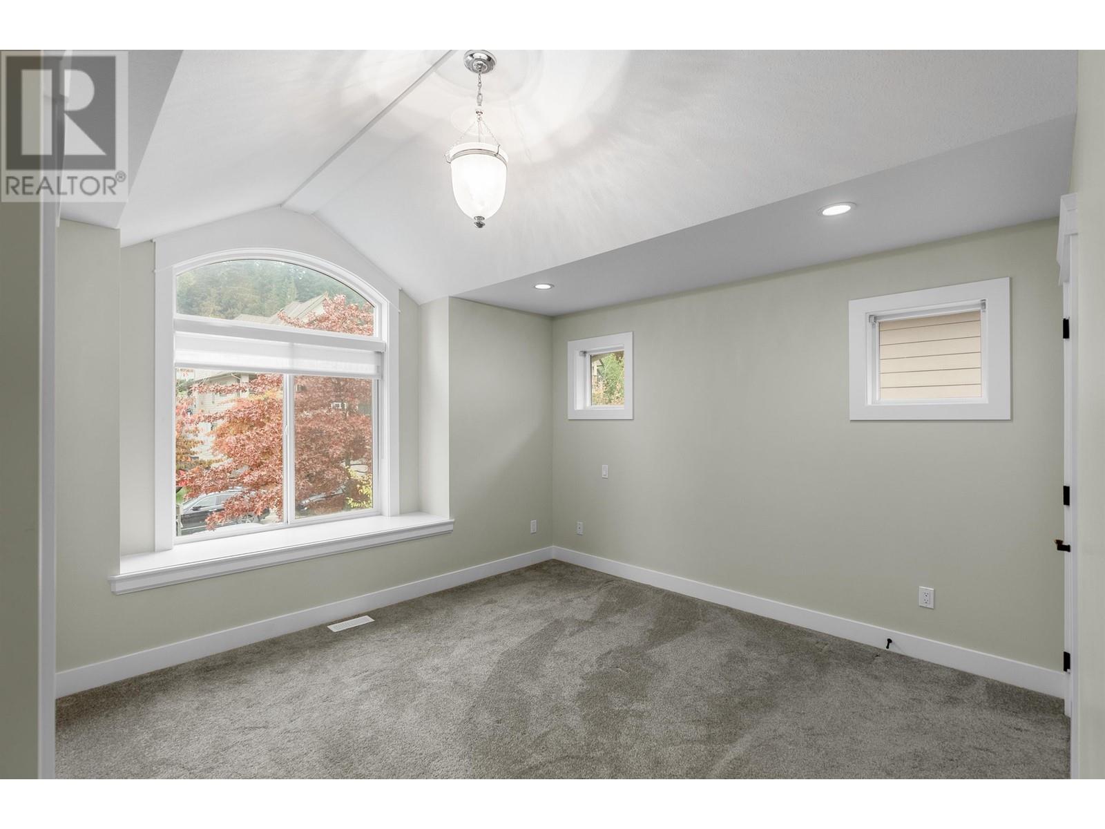 3482 Wales Avenue, Coquitlam, British Columbia  V3E 0K5 - Photo 31 - R2826679