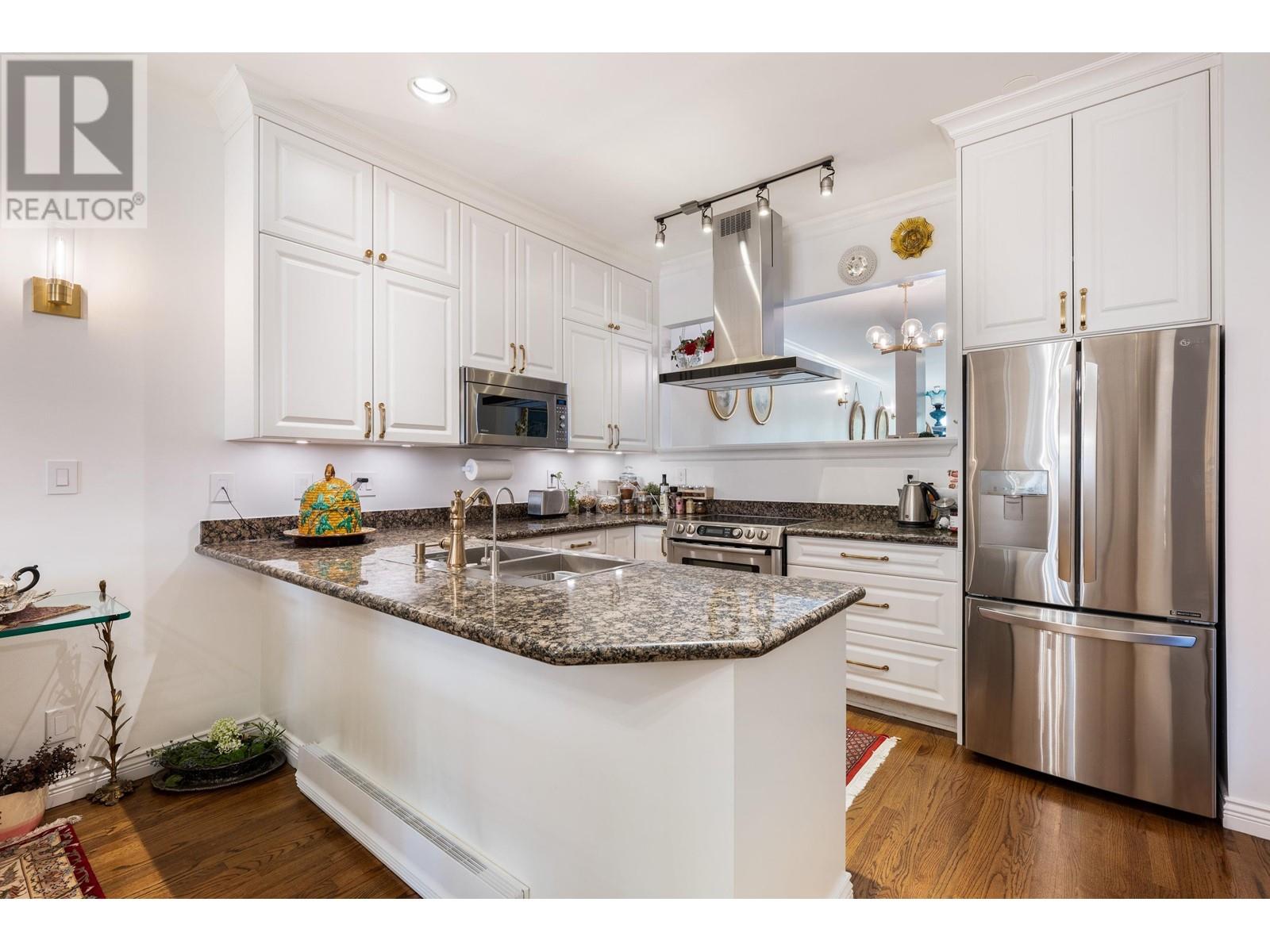 101 2455 S Bellevue Avenue, West Vancouver, British Columbia  V7V 1E1 - Photo 12 - R2809679