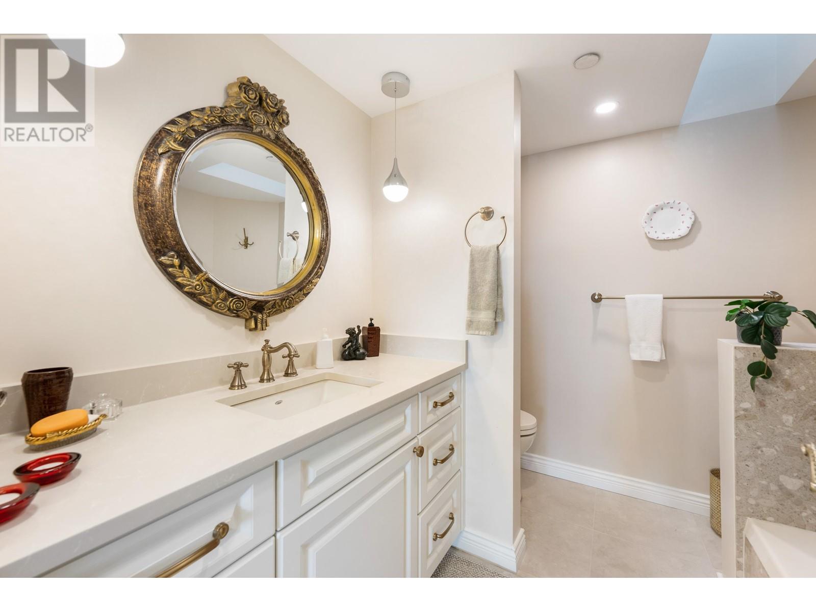 101 2455 S Bellevue Avenue, West Vancouver, British Columbia  V7V 1E1 - Photo 20 - R2809679