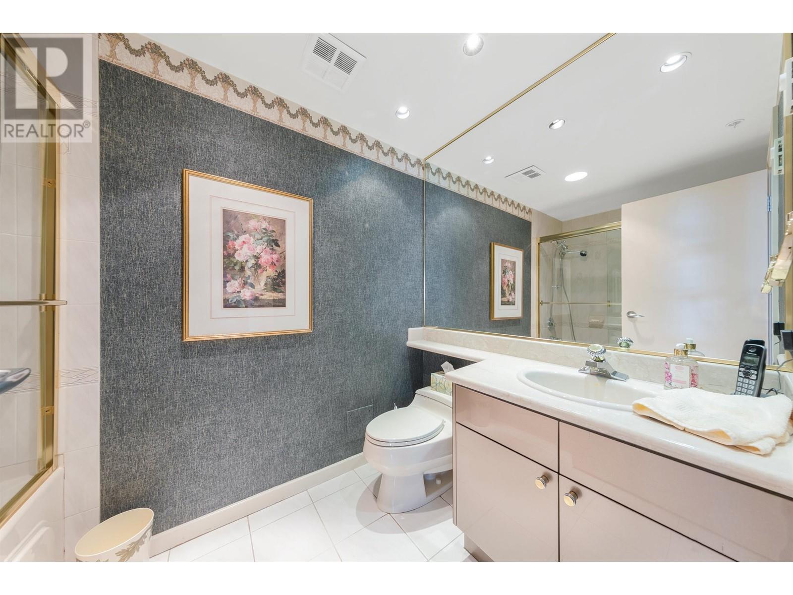 600 1689 Duchess Avenue, West Vancouver, British Columbia  V7V 1P7 - Photo 18 - R2814072