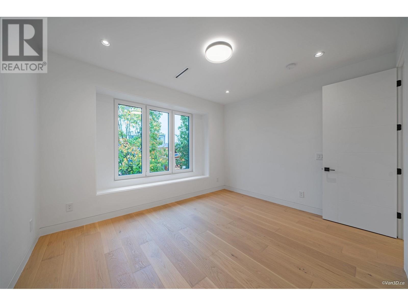 4346 Pender Street, Burnaby, British Columbia  V5C 2M6 - Photo 12 - R2823472