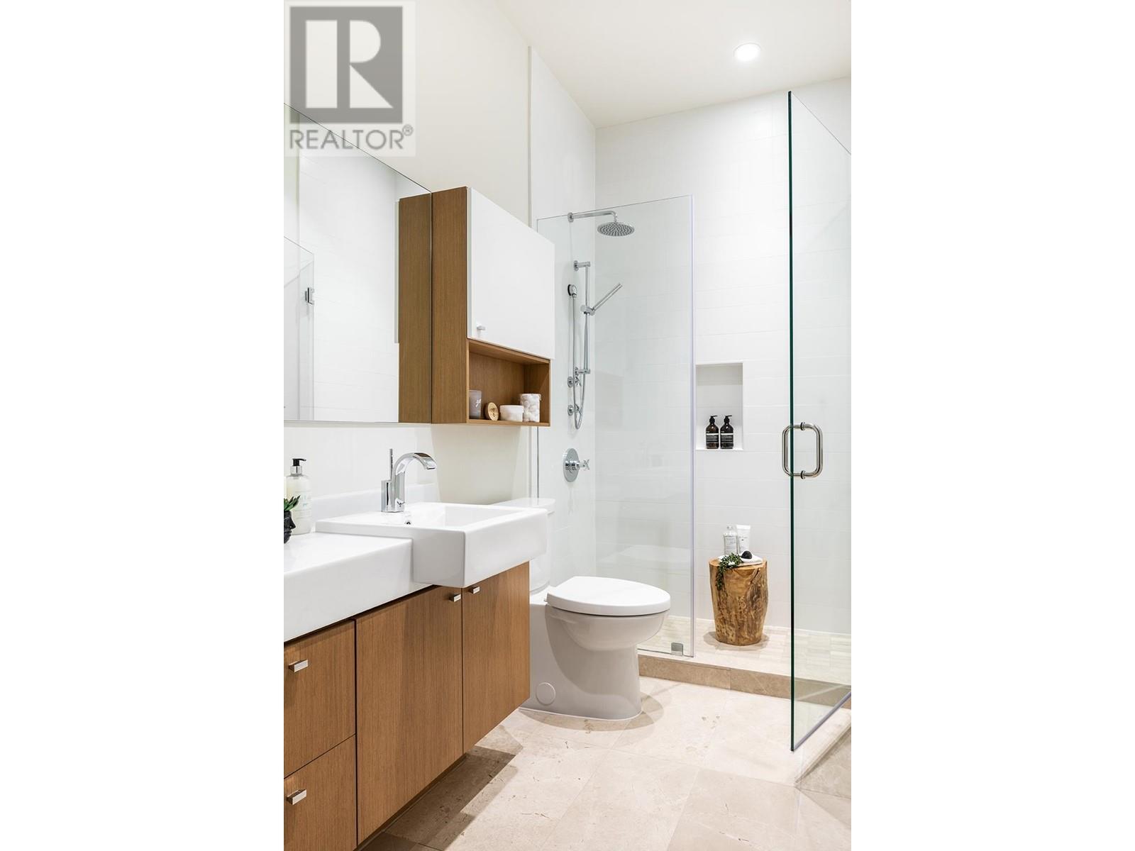 701 768 Arthur Erickson Place, West Vancouver, British Columbia  V7T 0B6 - Photo 24 - R2826751