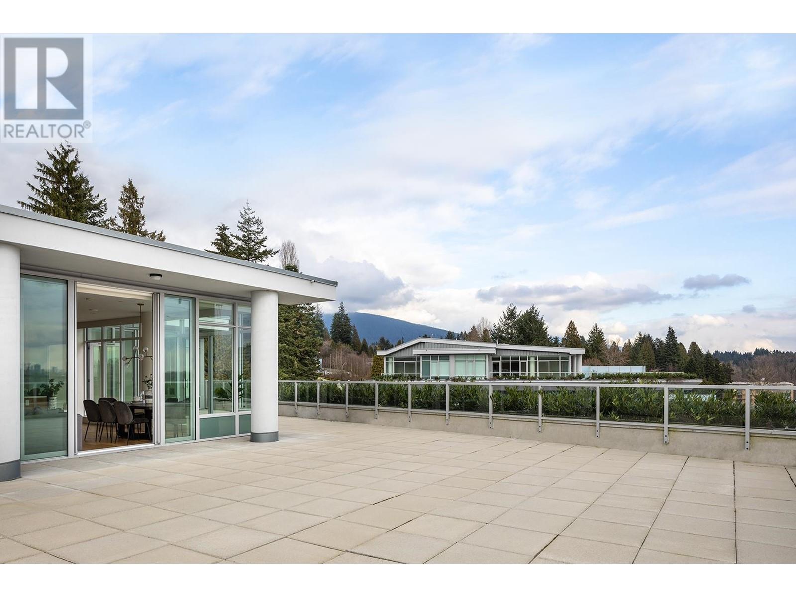 701 768 Arthur Erickson Place, West Vancouver, British Columbia  V7T 0B6 - Photo 4 - R2826751