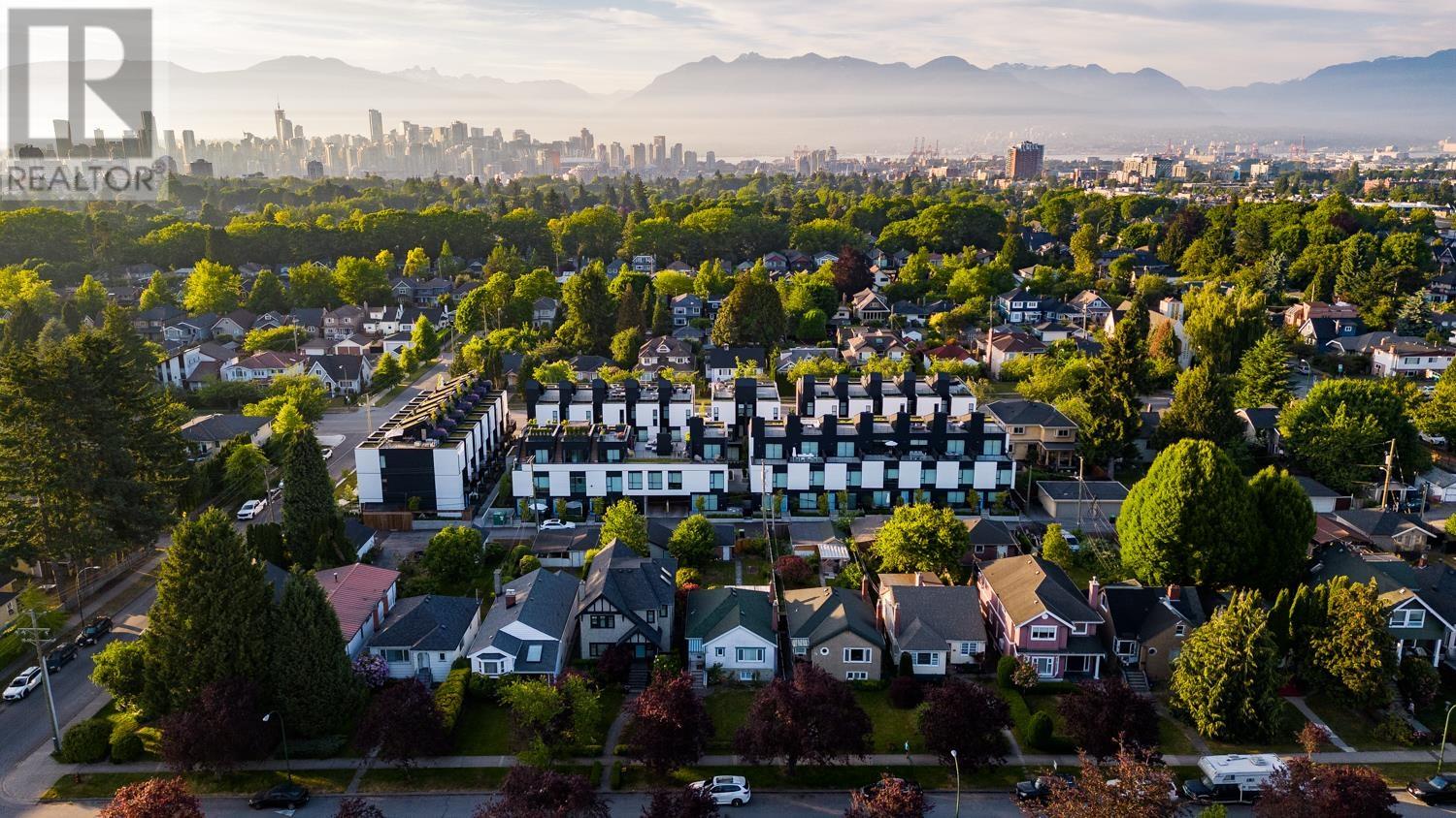 4114 Manitoba Street, Vancouver, British Columbia  V5Y 0N6 - Photo 2 - R2826828