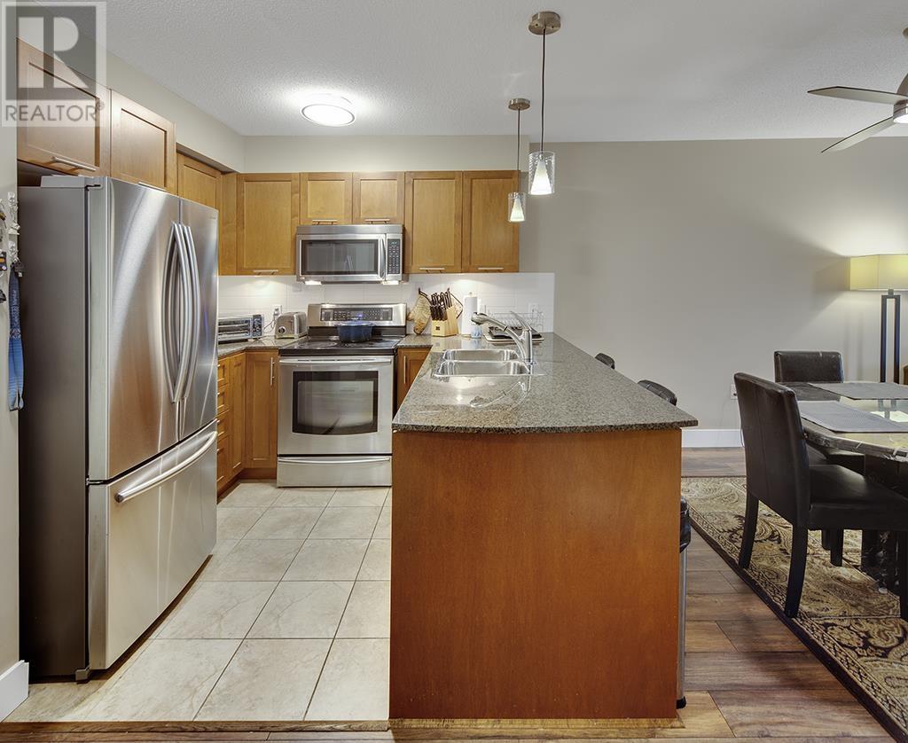 413 19677 Meadow Gardens Way, Pitt Meadows, British Columbia  V3Y 0A2 - Photo 12 - R2826837