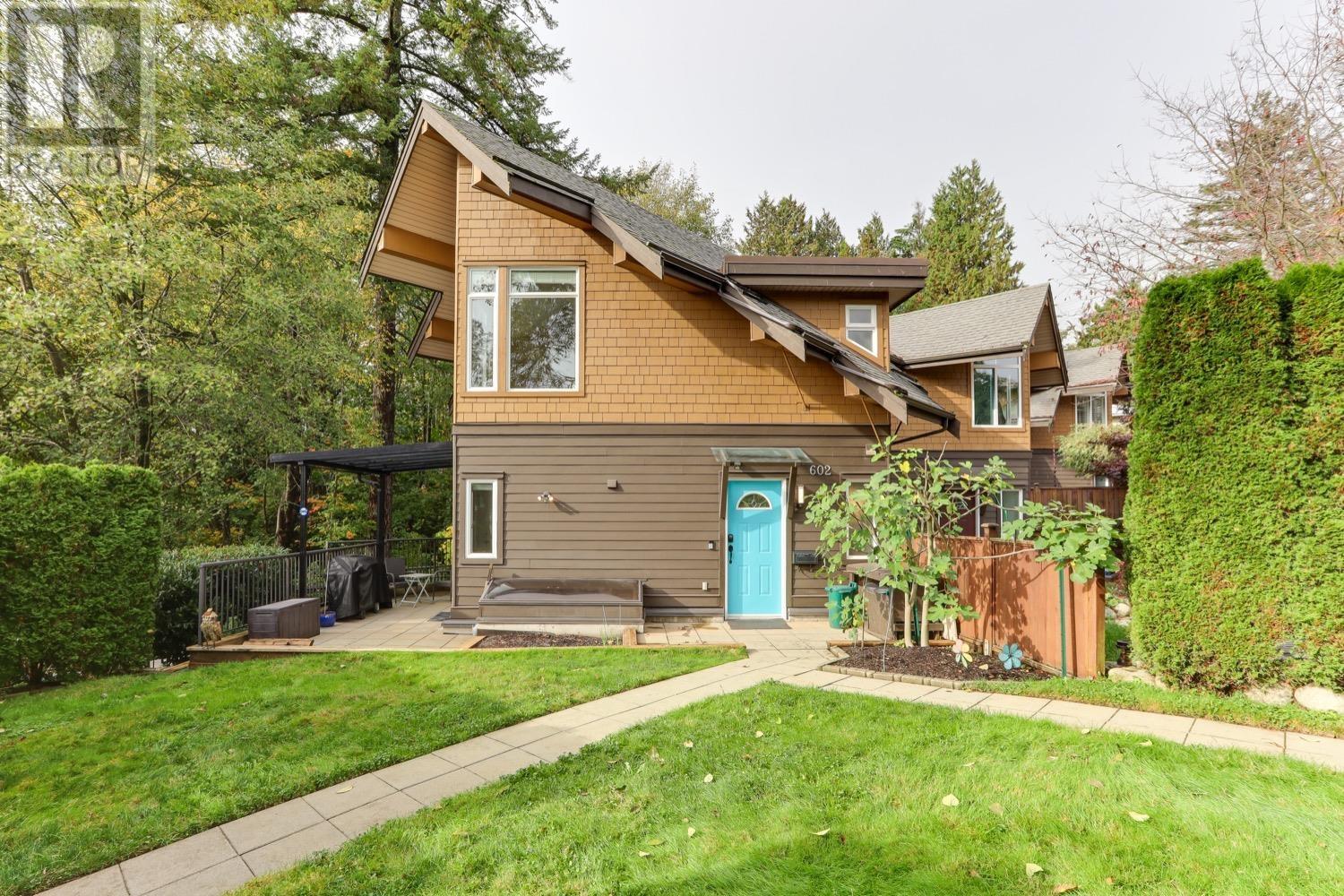 602 W Keith Road, North Vancouver, British Columbia  V7M 1M6 - Photo 2 - R2826844