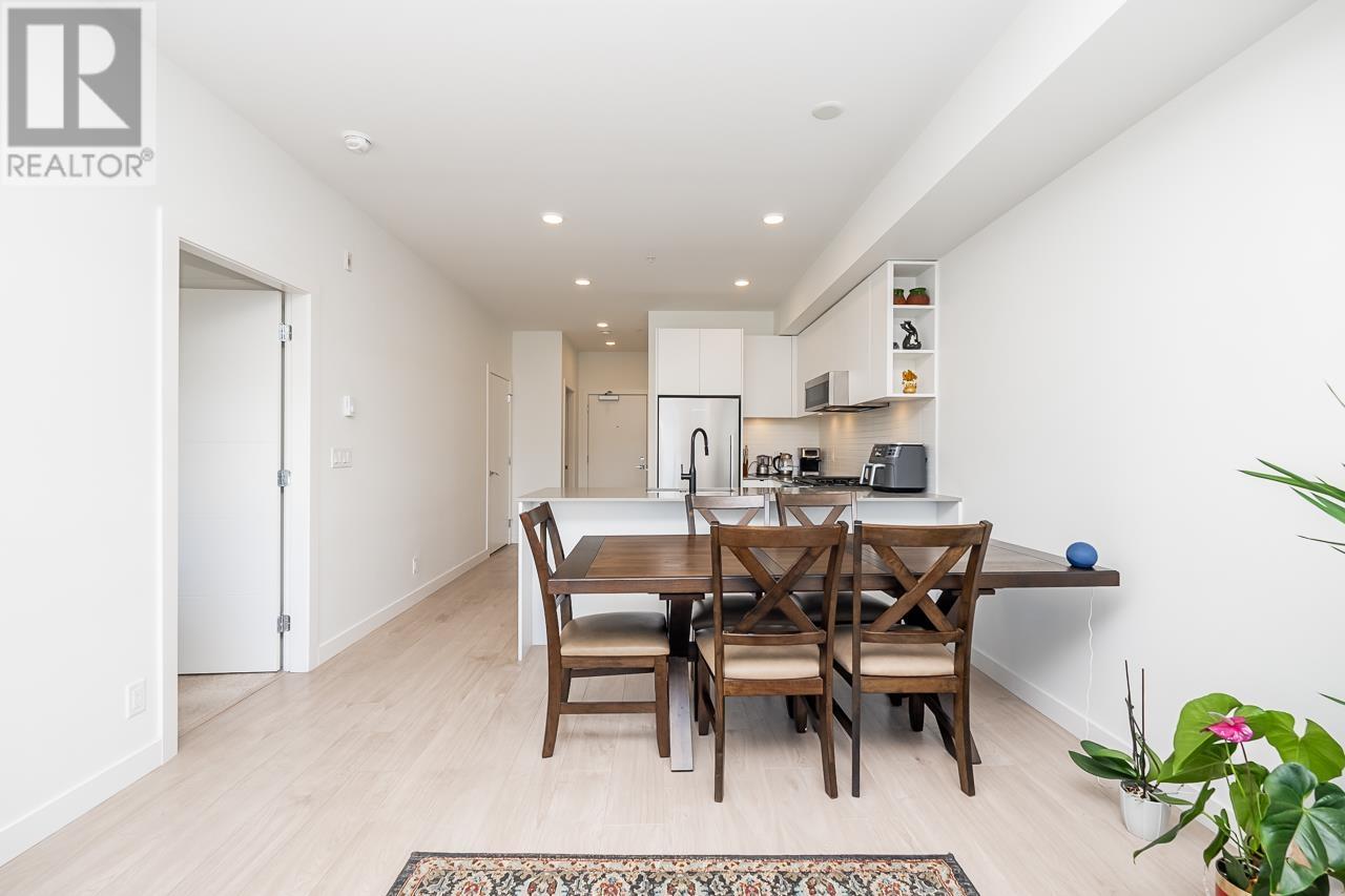 311 2345 Rindall Avenue, Port Coquitlam, British Columbia  V3C 1V3 - Photo 10 - R2826845