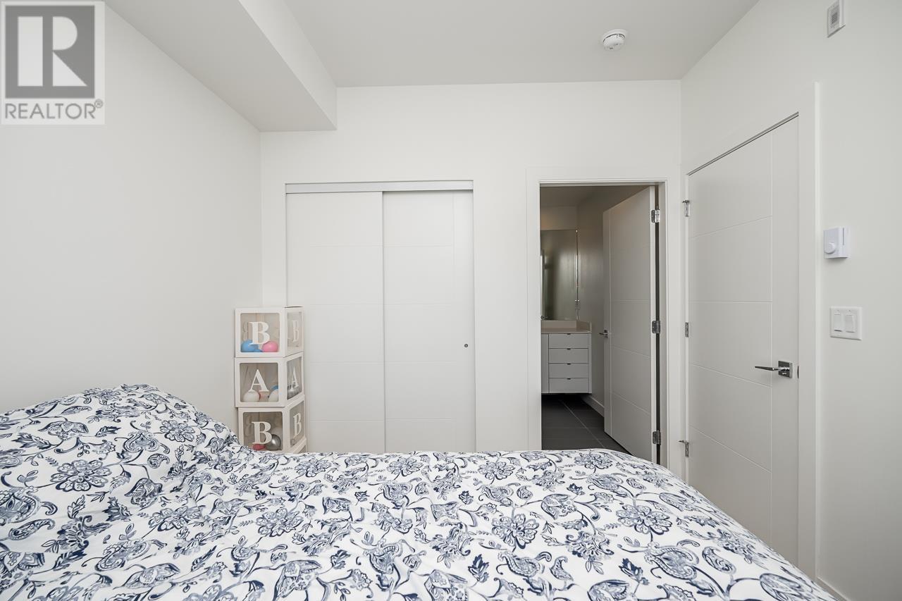 311 2345 Rindall Avenue, Port Coquitlam, British Columbia  V3C 1V3 - Photo 17 - R2826845