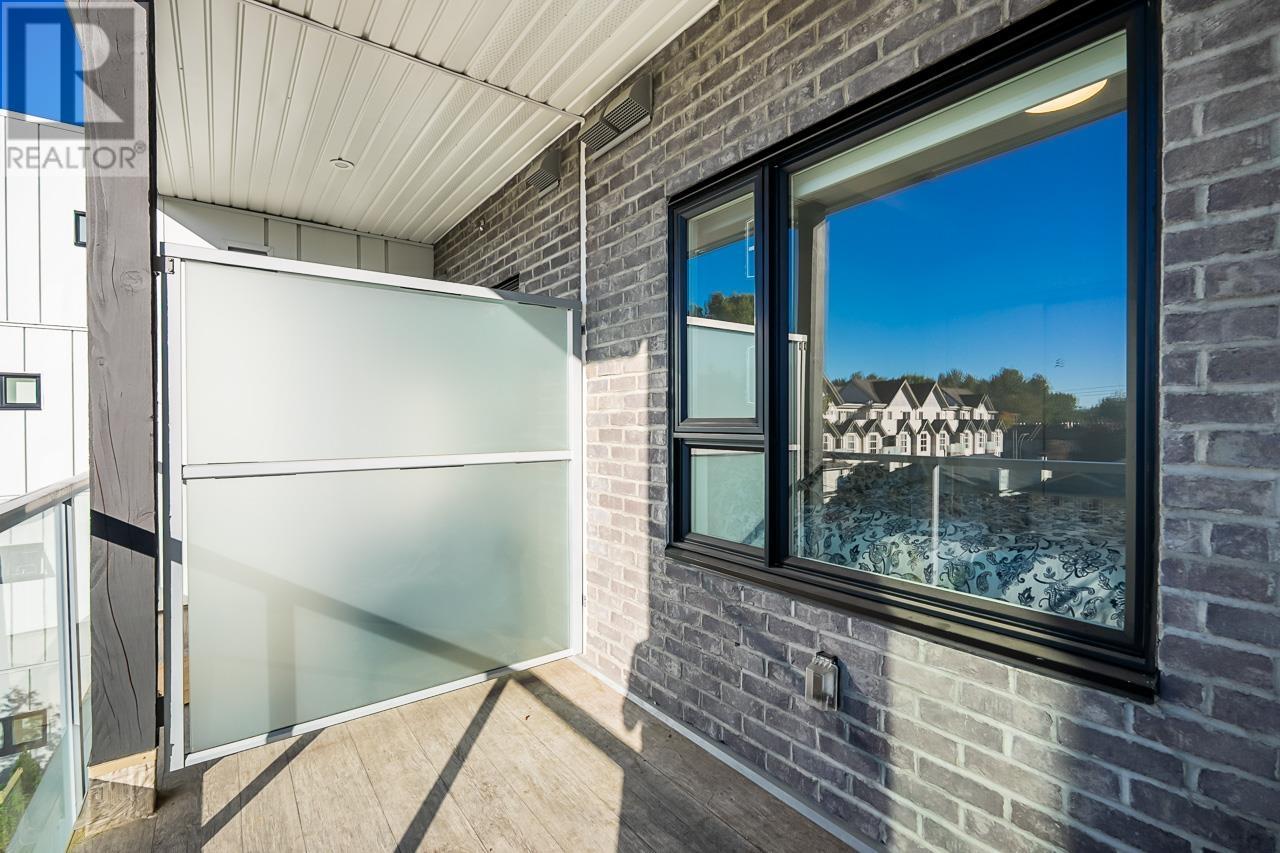 311 2345 Rindall Avenue, Port Coquitlam, British Columbia  V3C 1V3 - Photo 27 - R2826845