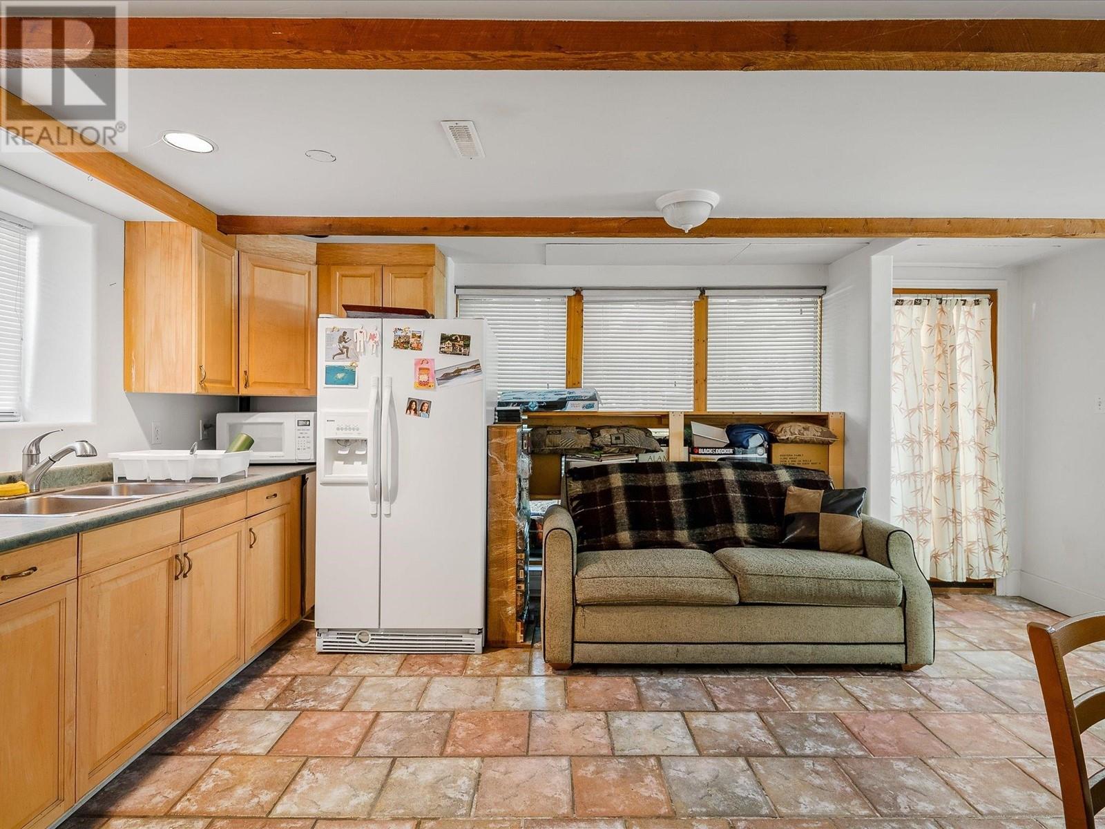 1465 Laburnum Street, Pemberton, British Columbia  V0N 2L0 - Photo 15 - R2804933
