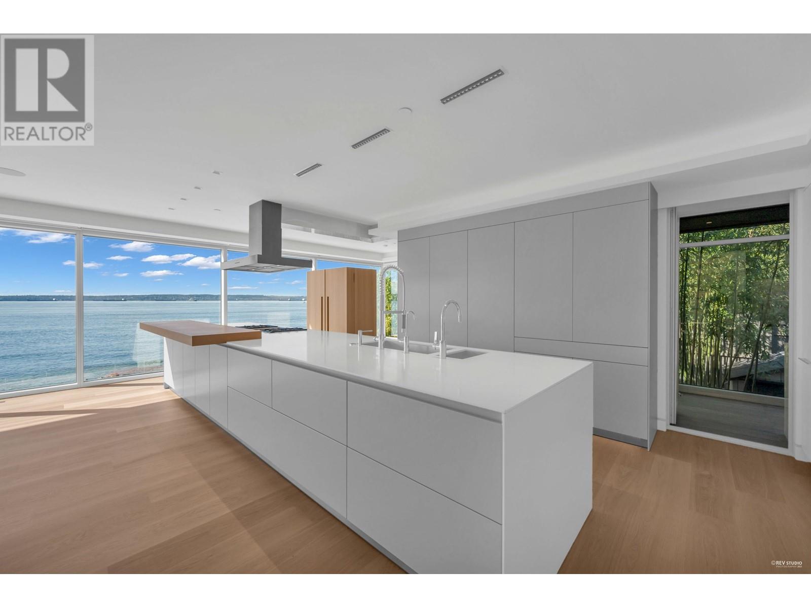 166 28th Street, West Vancouver, British Columbia  V7V 4L5 - Photo 10 - R2826777