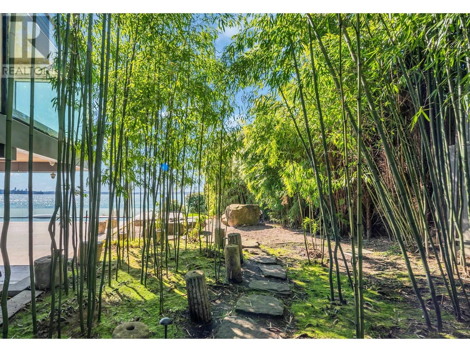 166 28th Street, West Vancouver, British Columbia  V7V 4L5 - Photo 4 - R2826777