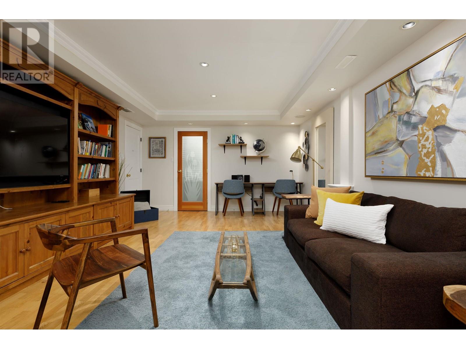 2529 Hyannis Point, North Vancouver, British Columbia  V7H 1R9 - Photo 19 - R2826796