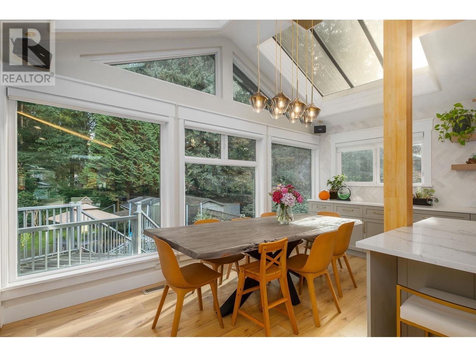 2529 Hyannis Point, North Vancouver, British Columbia  V7H 1R9 - Photo 5 - R2826796