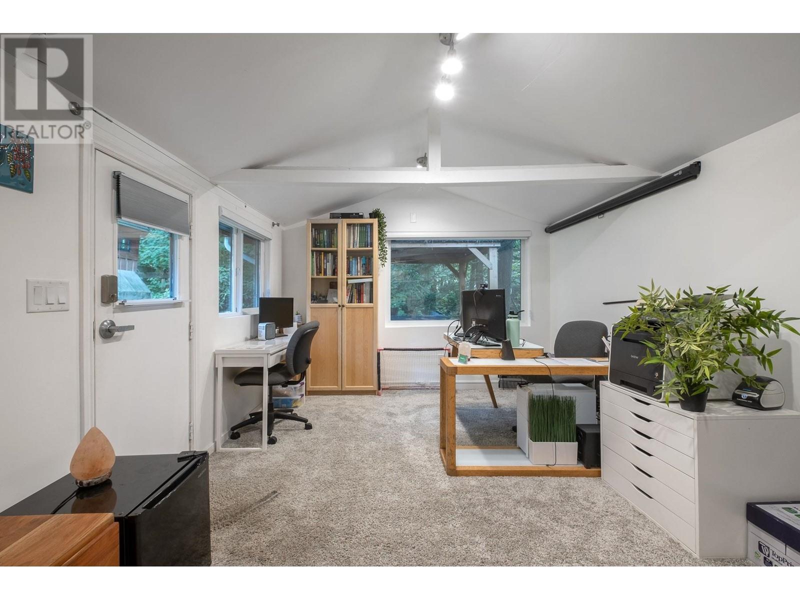 2529 Hyannis Point, North Vancouver, British Columbia  V7H 1R9 - Photo 29 - R2826796