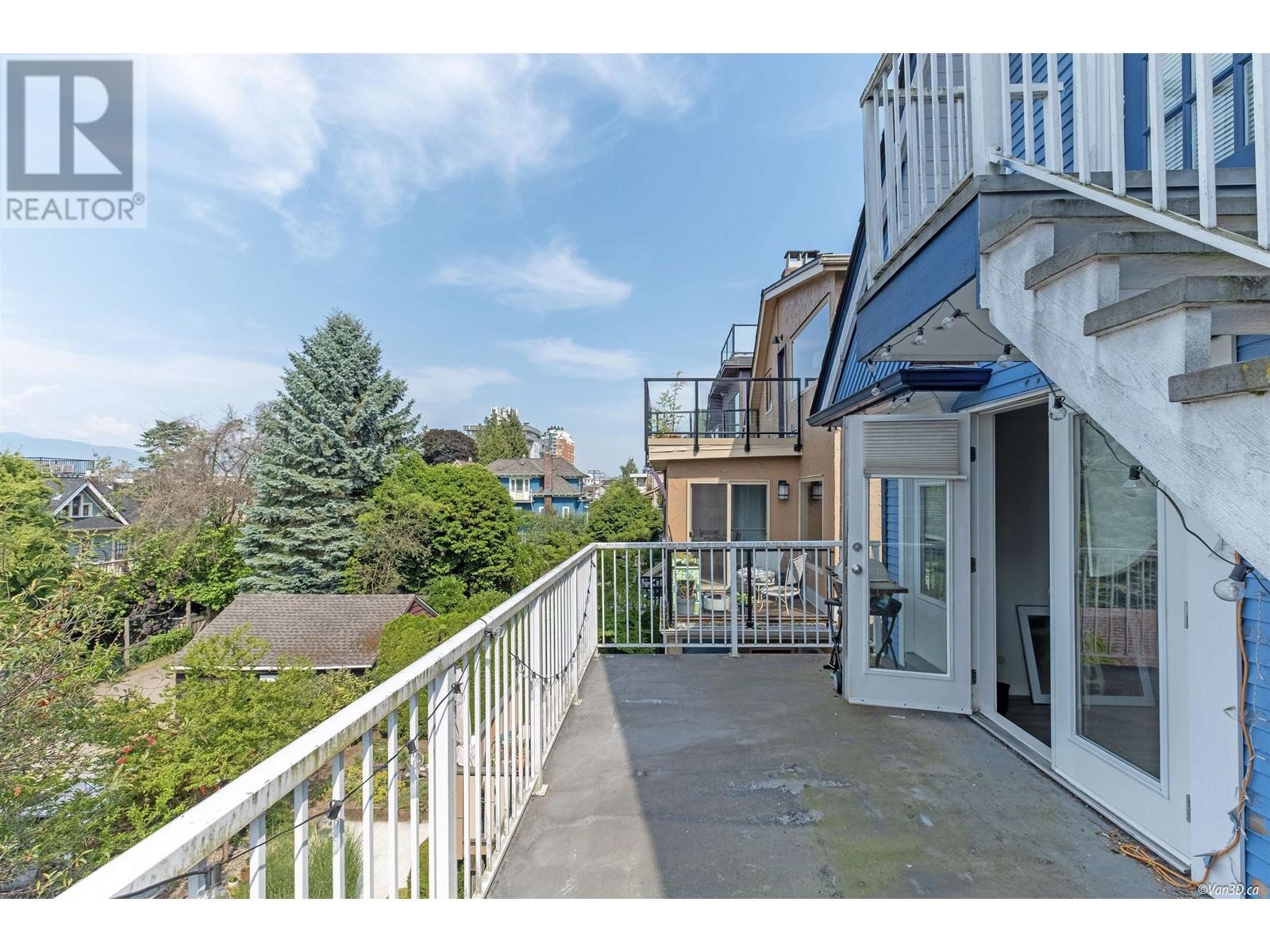 43 W 11th Avenue, Vancouver, British Columbia  V5Y 1S6 - Photo 3 - R2826860