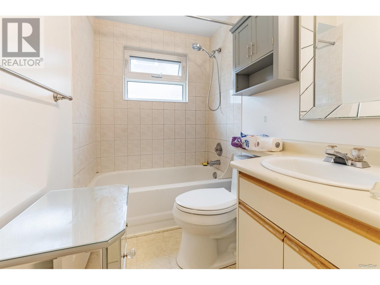 43 W 11th Avenue, Vancouver, British Columbia  V5Y 1S6 - Photo 9 - R2826860