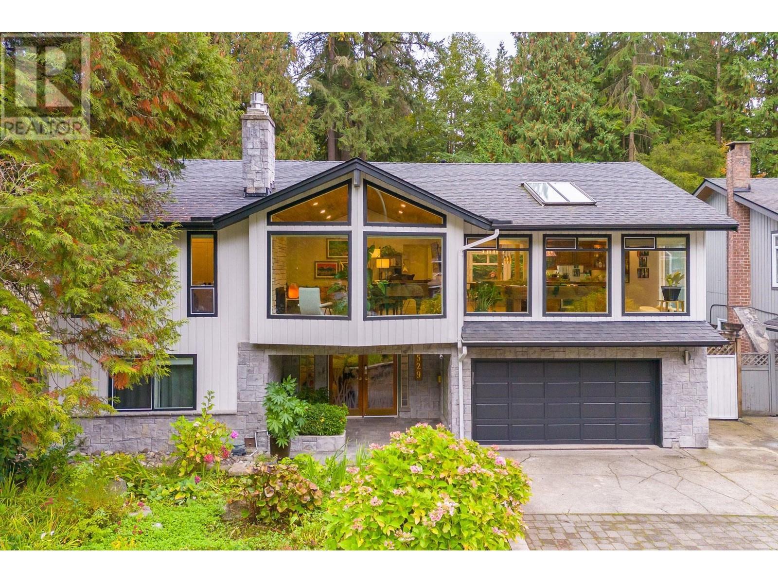 2529 Hyannis Point, North Vancouver, British Columbia  V7H 1R9 - Photo 37 - R2826796