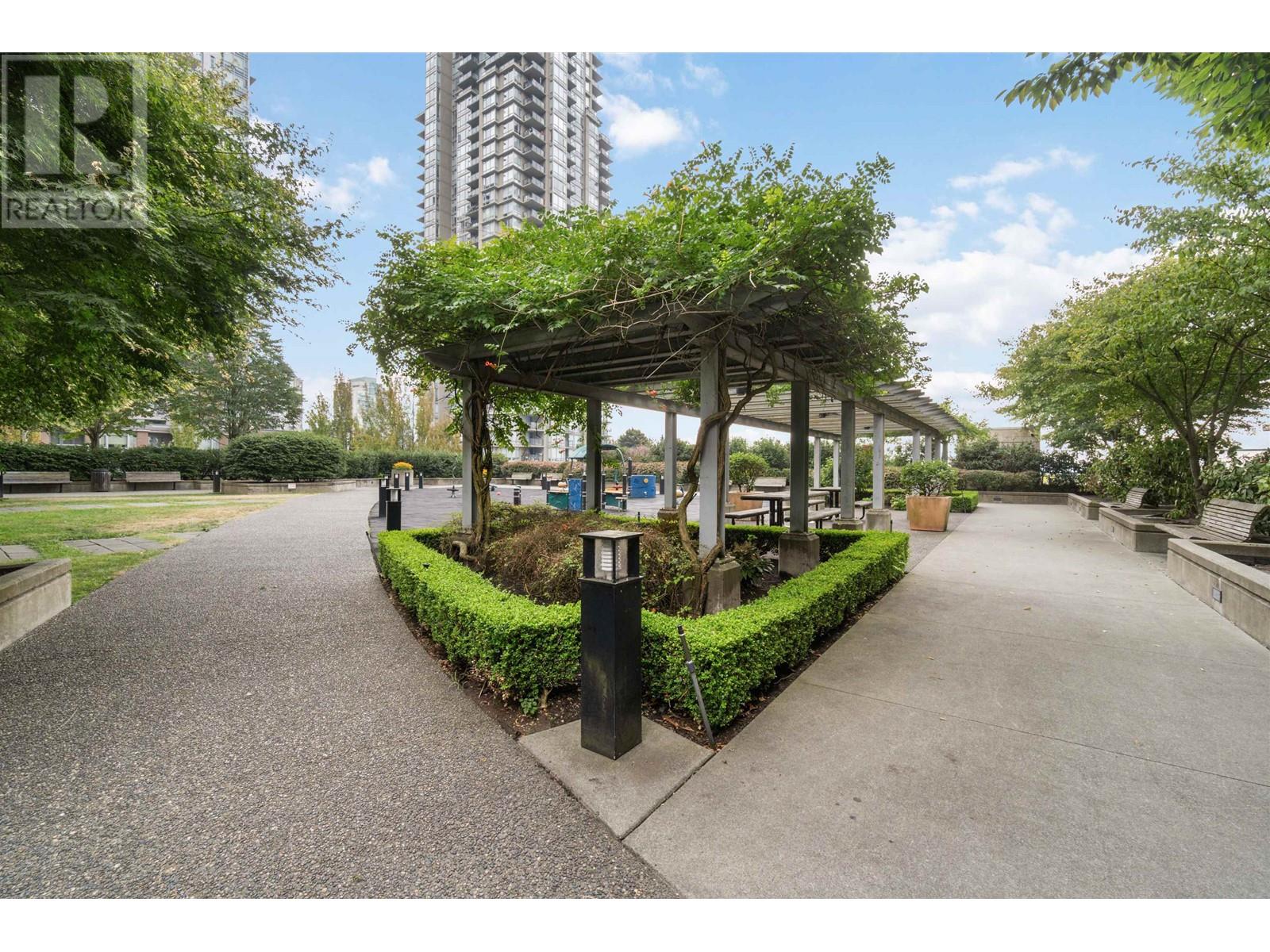 1902 2978 Glen Drive, Coquitlam, British Columbia  V3B 0C3 - Photo 22 - R2826799