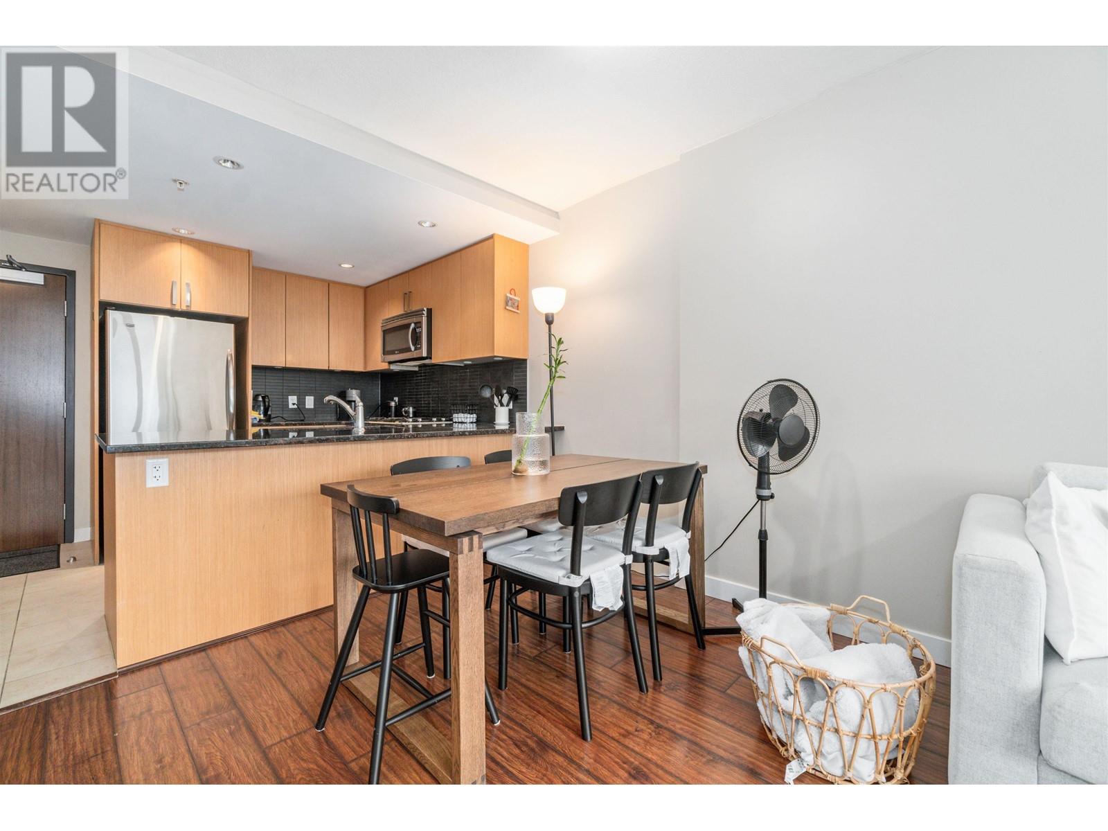 1902 2978 Glen Drive, Coquitlam, British Columbia  V3B 0C3 - Photo 12 - R2826799