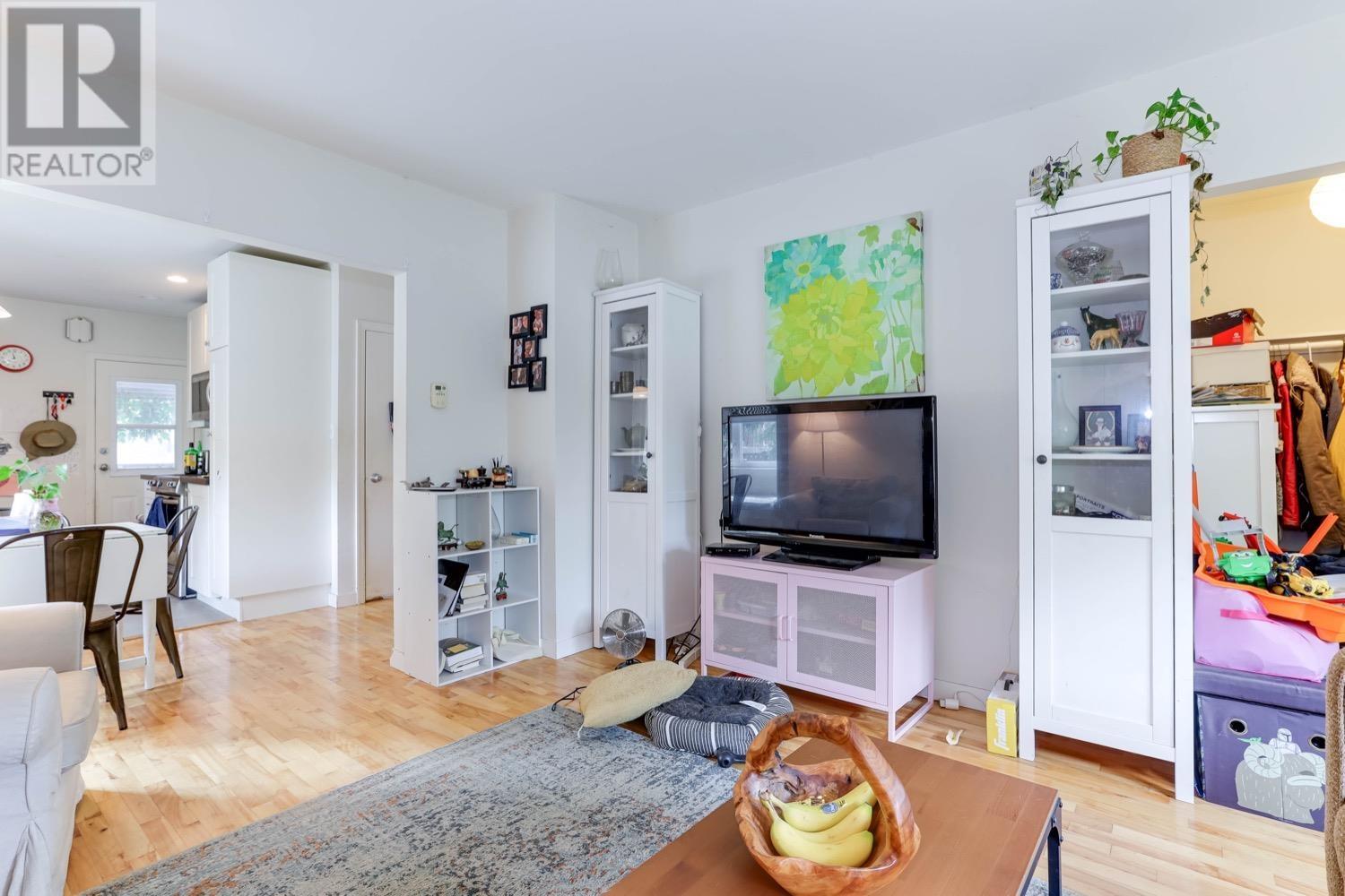 1338 E 37th Avenue, Vancouver, British Columbia  V5W 1G5 - Photo 8 - R2826849