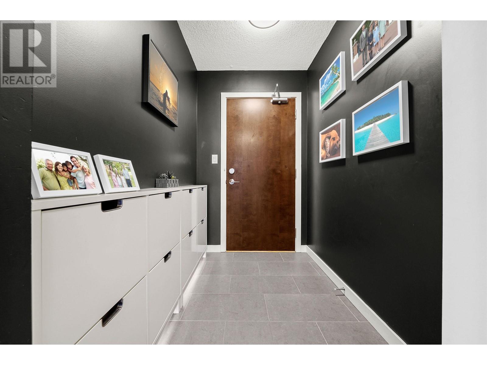 609 688 Abbott Street, Vancouver, British Columbia  V6B 0B9 - Photo 31 - R2825733