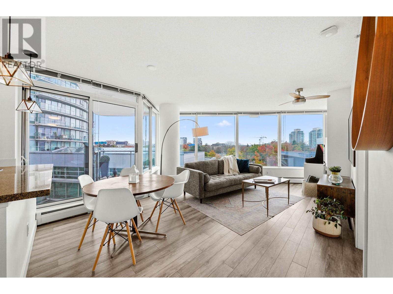 609 688 ABBOTT STREET, vancouver, British Columbia
