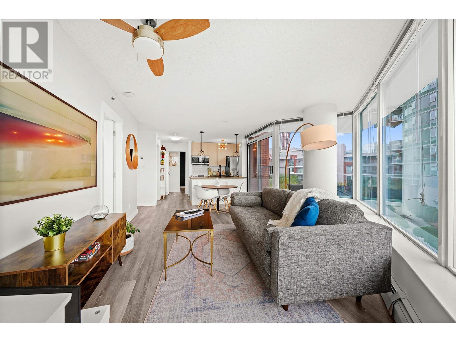 609 688 Abbott Street, Vancouver, British Columbia  V6B 0B9 - Photo 5 - R2825733