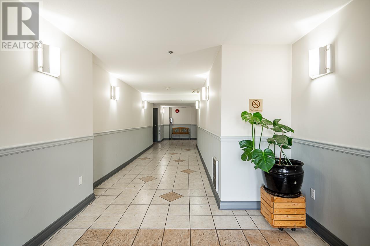 311 760 Kingsway, Vancouver, British Columbia  V5V 3C1 - Photo 4 - R2826711
