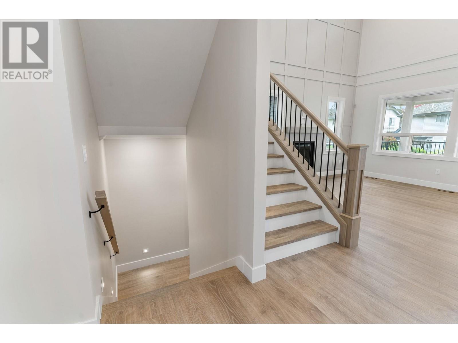 12369 Shantz Way, Maple Ridge, British Columbia  V2X 4B1 - Photo 30 - R2825414