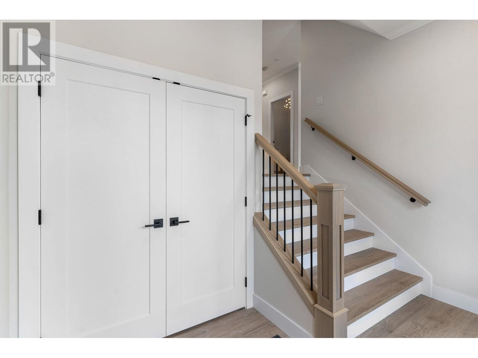 12369 Shantz Way, Maple Ridge, British Columbia  V2X 4B1 - Photo 19 - R2825414