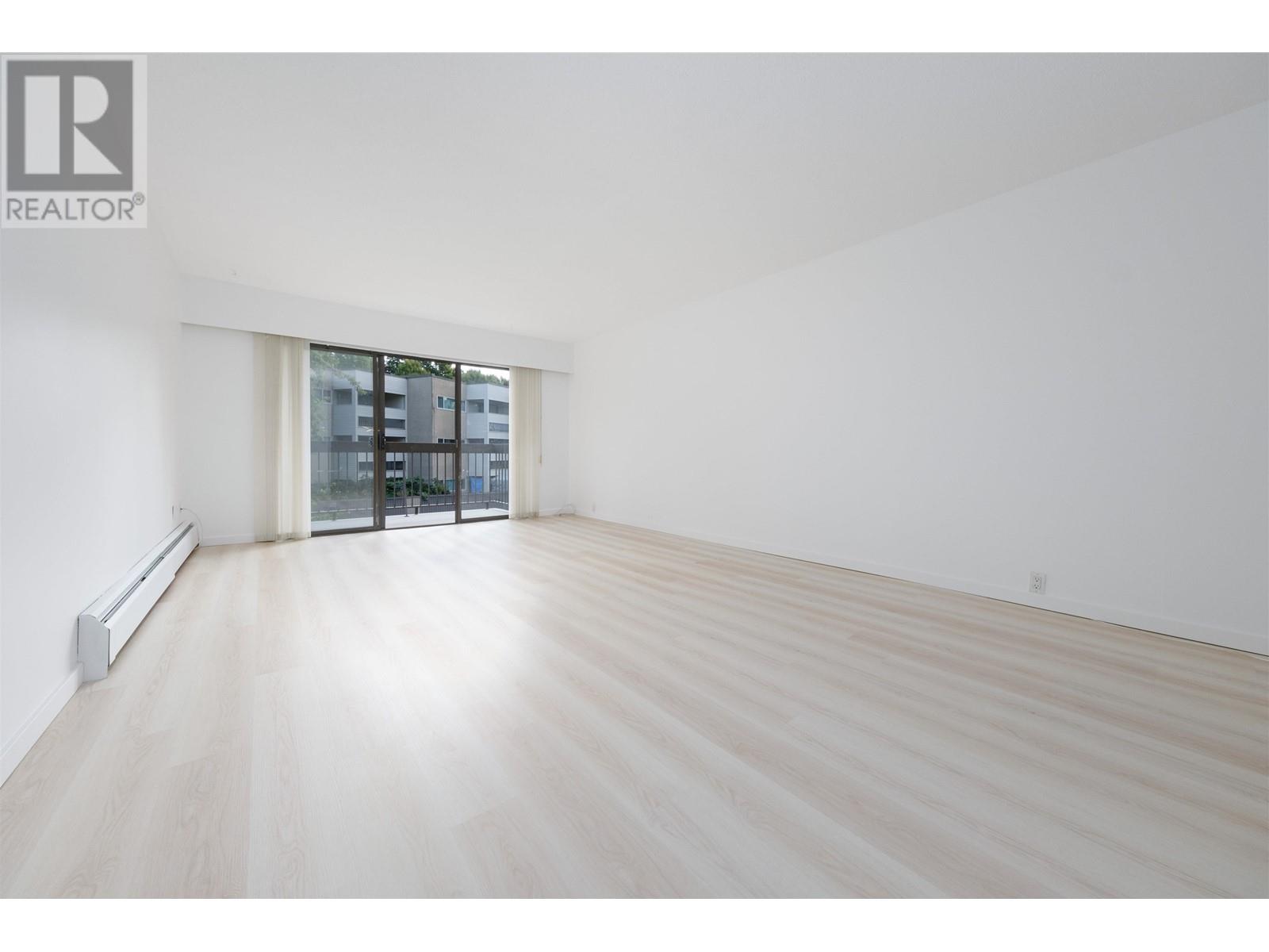 207 6660 Buswell Street, Richmond, British Columbia  V6Y 2G8 - Photo 5 - R2826522